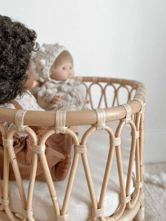 Children's Rattan Doll Bassinet / Crib