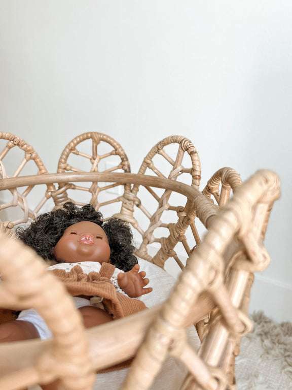 Children's Rattan Vintage Petal Doll Bassinet / Crib