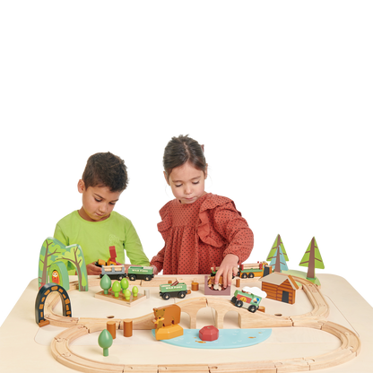 Wild Pines Train Set